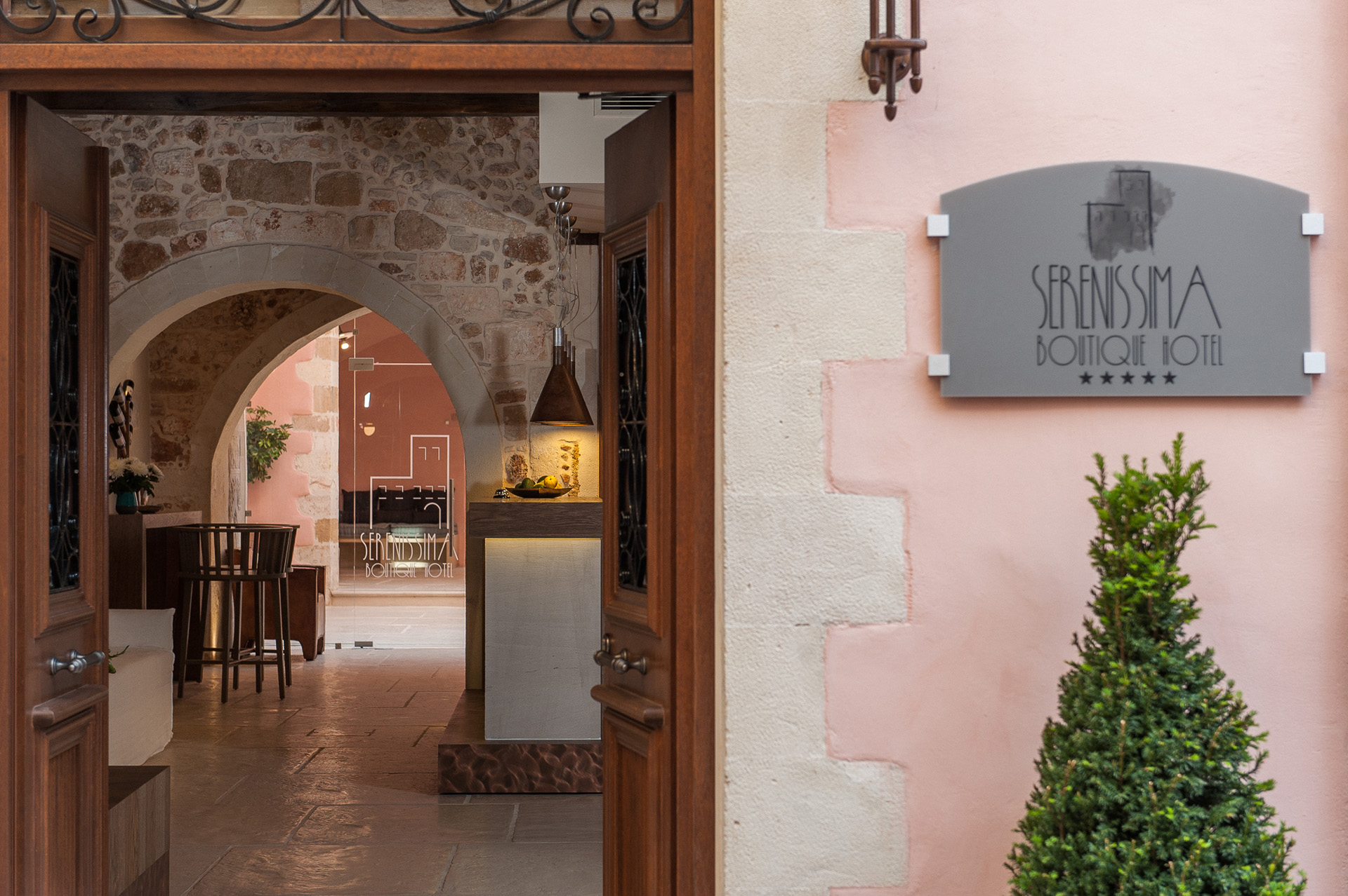 WELCOME TO SERENISSIMA BOUTIQUE HOTEL CHANIA